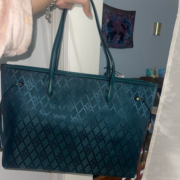 NWT Victoria Secret Handbag - Picture 2 of 5